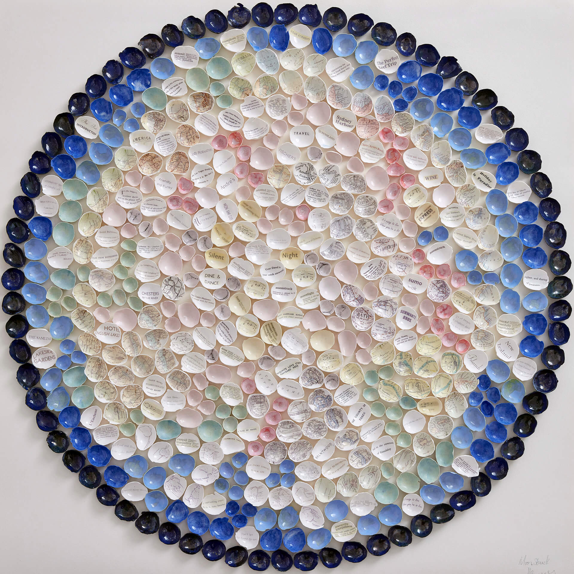 Moonstruck-for-beautiful-porcelain-artowrk